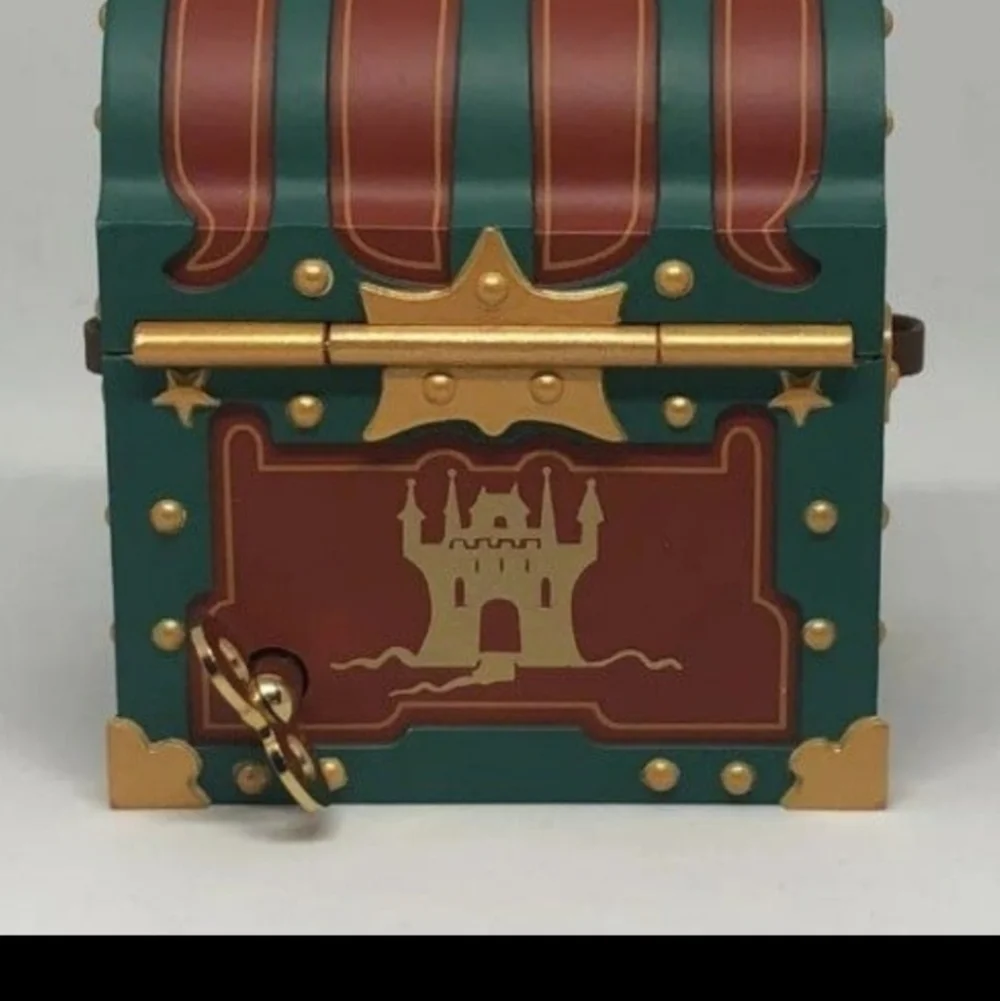 Hallmark Keepsake Merry Music Makers Christmas Ornament Wind Up Sound Motion
